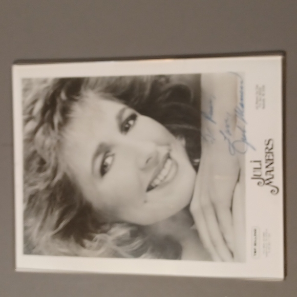 Musical Artist Juli Maners Autographed Photo, Lovely Gift! - Picture 6 of 6
